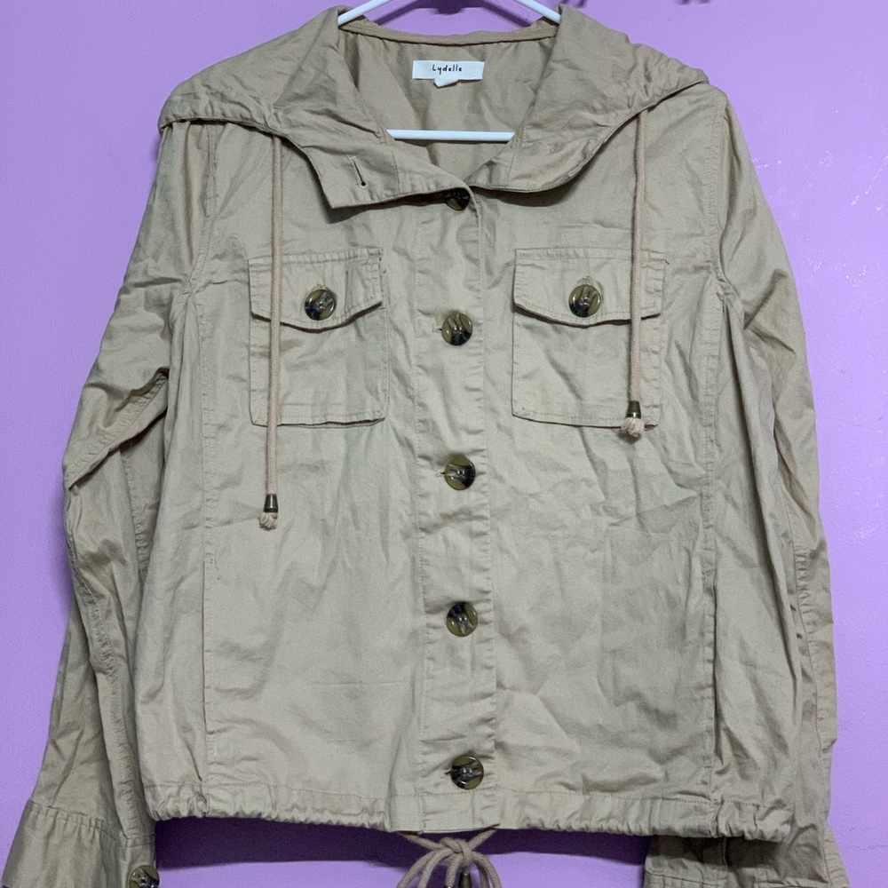 Beige light coat